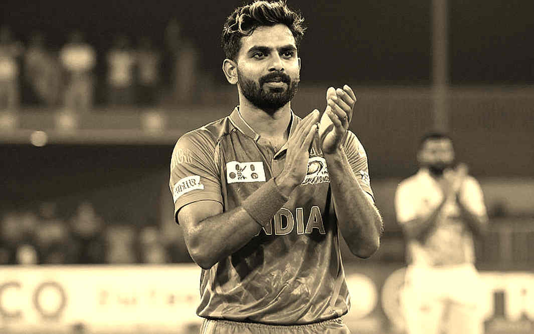 ১৬০ কিমি থেকে ১৩৮ কিমি: ব্রেট লির প্রশ্নের আসল উত্তর লুকিয়ে আছে ওভারের সংখ্যায়