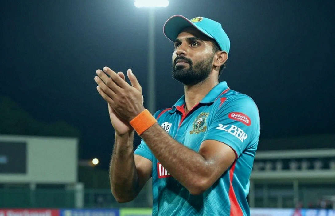 এশিয়ার ফ্র্যাঞ্চাইজি বাজারে বাংলাদেশি খেলোয়াড়ের দাম: ছাড়টা স্কাউটিংয়ে নয়, চুক্তিতে