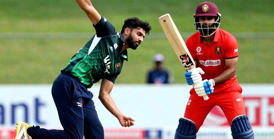 The Truth Beyond the Boundary Rope: From Suryakumar's Catch to Boult's Six — Three Versions of One Frame The Truth Beyond the Boundary Rope: From Suryakumar's Catch to Boult's Six — Three Versions of One Frame