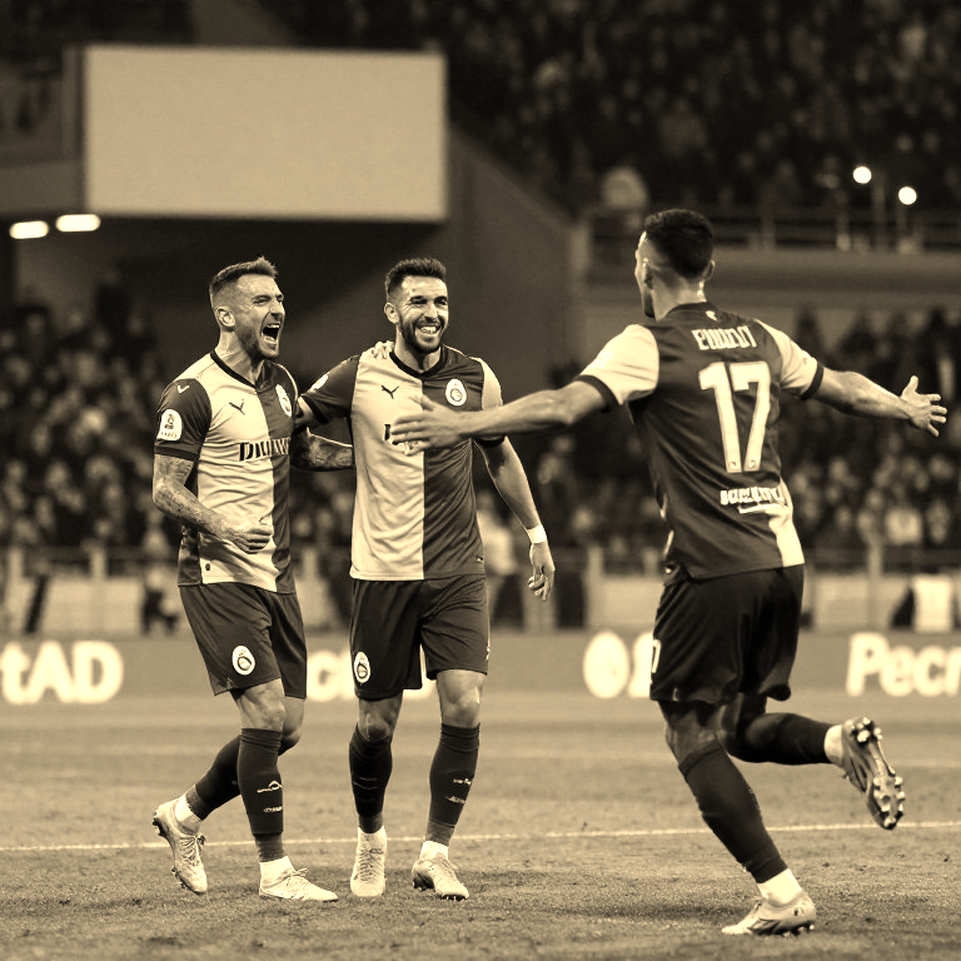 Buying a Token Is Not a Terrace: Football's Hollow Blockchain Promise Buying a Token Is Not a Terrace: Football's Hollow Blockchain Promise