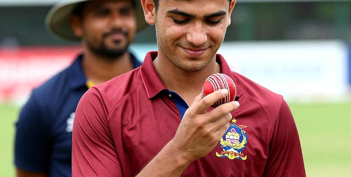 নিলামের দাম বনাম মাঠের সত্য: তরুণ ক্রিকেটারদের মূল্যের বুদবুদ কি ফুটছে? নিলামের দাম বনাম মাঠের সত্য: তরুণ ক্রিকেটারদের মূল্যের বুদবুদ কি ফুটছে?