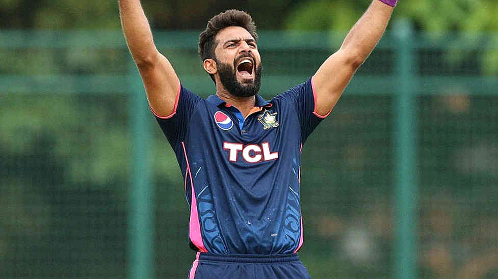 ডারবানের ২১৪ রান আর গকেবের্হার গ্লাভস: দক্ষিণ আফ্রিকার নীরব উইকেটকিপিং বাজি