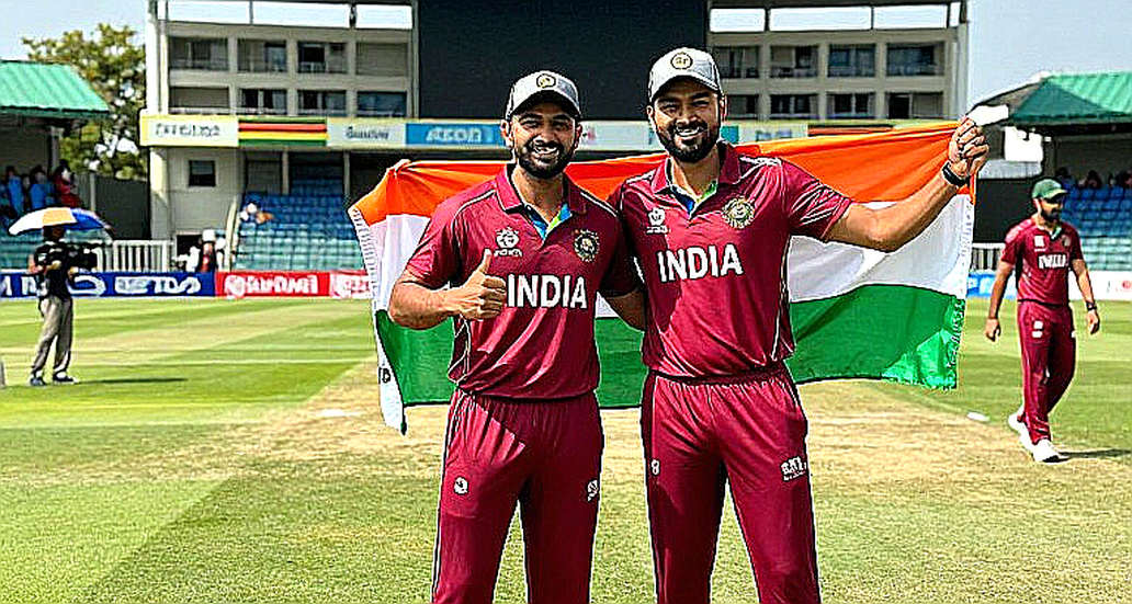 The Name Before the Score: Reading Bangladesh's Middle Overs from a Delhi Tea Stall