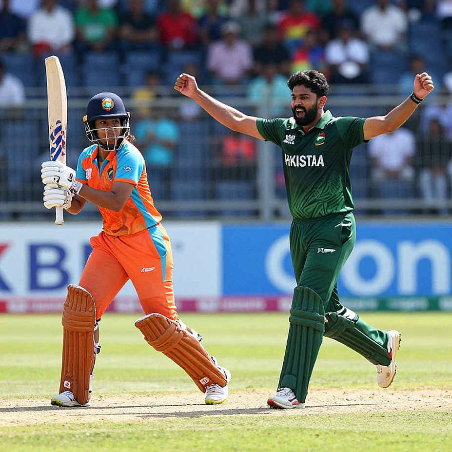 Sixty-Four in the Powerplay Often Lies: An Audit of a T20 Batting Baseline Sixty-Four in the Powerplay Often Lies: An Audit of a T20 Batting Baseline